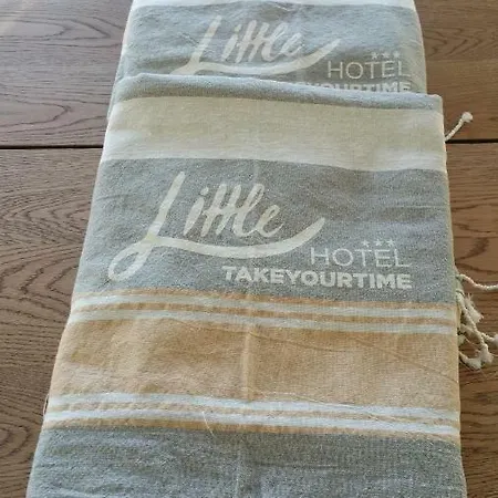 Little Ξενοδοχείο 3*
