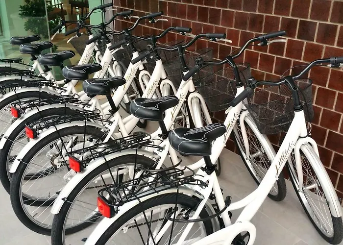 Little 3* ריצ'יונה